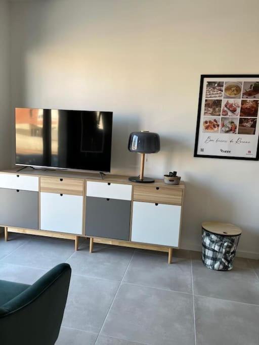 Appartement Centre De Roanne 38M2 Екстер'єр фото